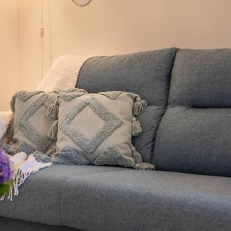 Le Cocoon - Appartement Dans Maison Du Xviieme Siecle Фужер Экстерьер фото